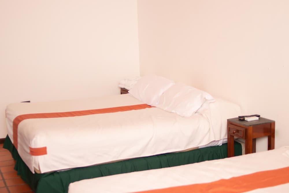 Donna Alda Hotel سالتا المظهر الخارجي الصورة